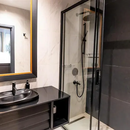 شقة Bright And Modern With Stunning View *